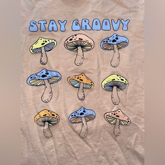Grayson Threads Stay Groovy Graphic Tee Size M - Picture 3 of 4